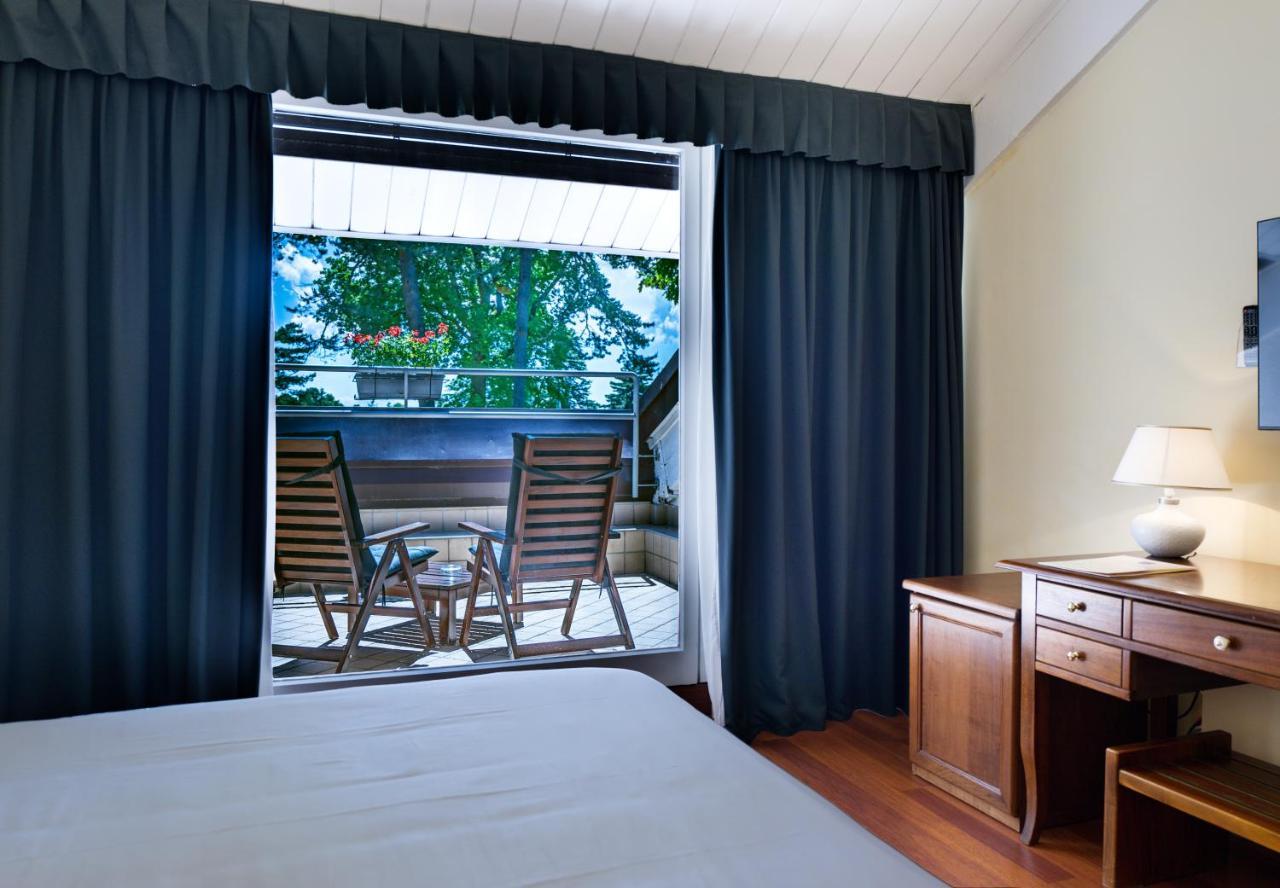 Golf Hotel La Pinetina Апиано Джентиле Екстериор снимка